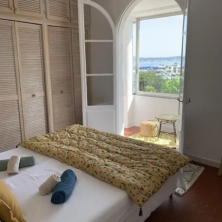 Maison De Village Renovee Avec Vue Mer Exceptionnelle Sainte-Maxime Exterior photo