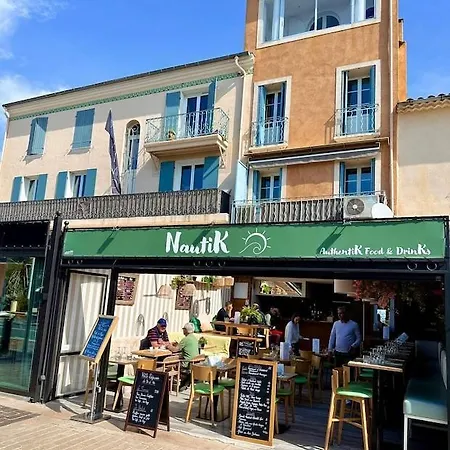 Maison De Village Renovee Avec Vue Mer Exceptionnelle Sainte-Maxime Exterior photo