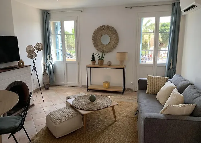 Maison De Village Renovee Avec Vue Mer Exceptionnelle